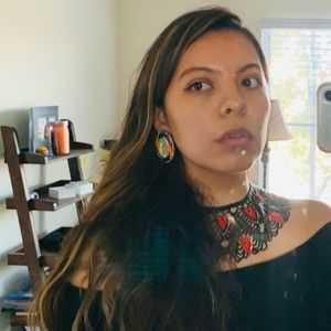 Meet your Posher, Raven